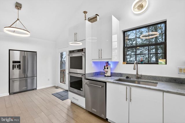 7011 FOX CHASE RD, New Market, MD 21774