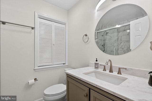 7011 FOX CHASE RD, New Market, MD 21774