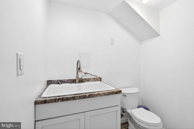 7011 FOX CHASE RD, New Market, MD 21774