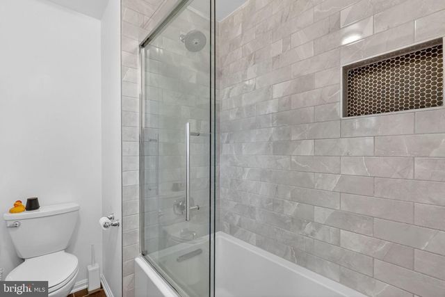 7011 FOX CHASE RD, New Market, MD 21774