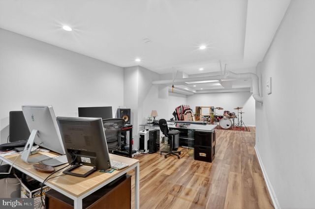 7011 FOX CHASE RD, New Market, MD 21774