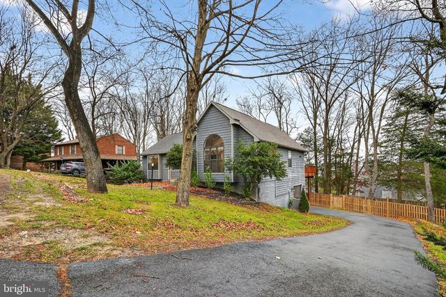 7011 FOX CHASE RD, New Market, MD 21774