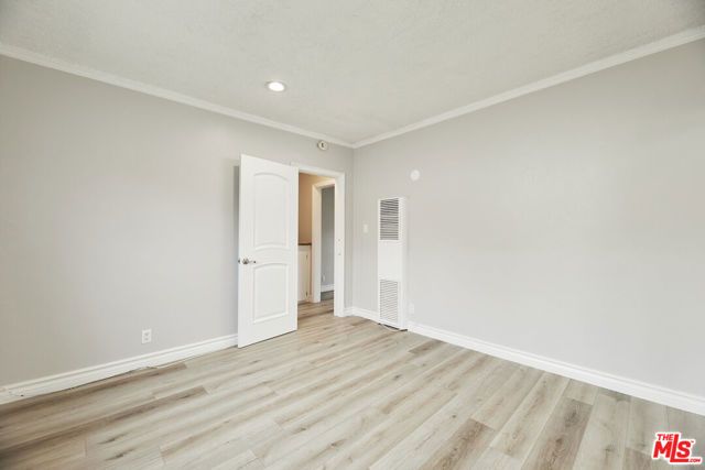2636 Kansas Avenue 13, Santa Monica, CA 90404