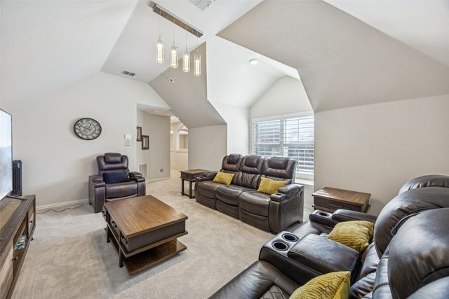 15090 Snowshill Drive, Frisco, TX 75035