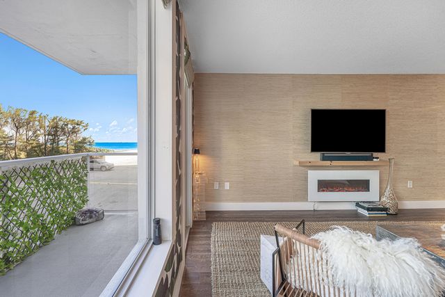 3450 S Ocean Boulevard 1050, Palm Beach, FL 33480