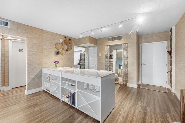 3450 S Ocean Boulevard 1050, Palm Beach, FL 33480