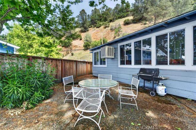11421 Lakeshore, Clearlake, CA 95422