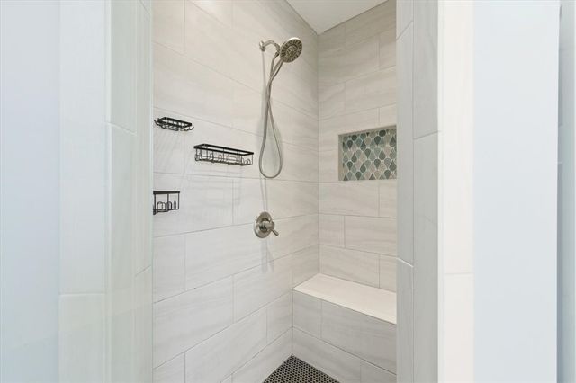 206 Sweetwater Blvd, Brunswick, GA 31525