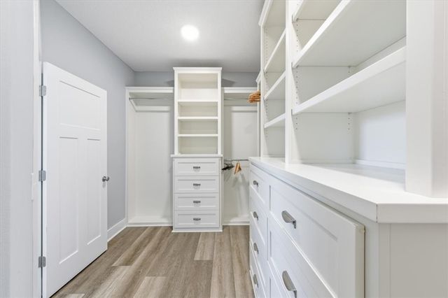 206 Sweetwater Blvd, Brunswick, GA 31525