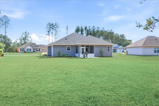 206 Sweetwater Blvd, Brunswick, GA 31525