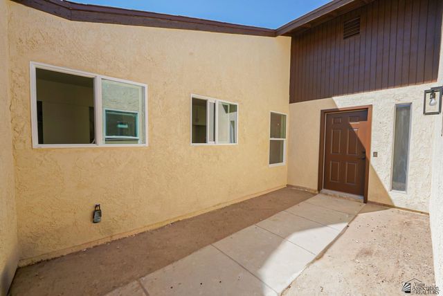 1402 W Las Lomas St, Yuma, AZ 85364