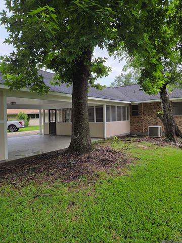 6726 Pine Island Ave, Baton Rouge, LA 70811