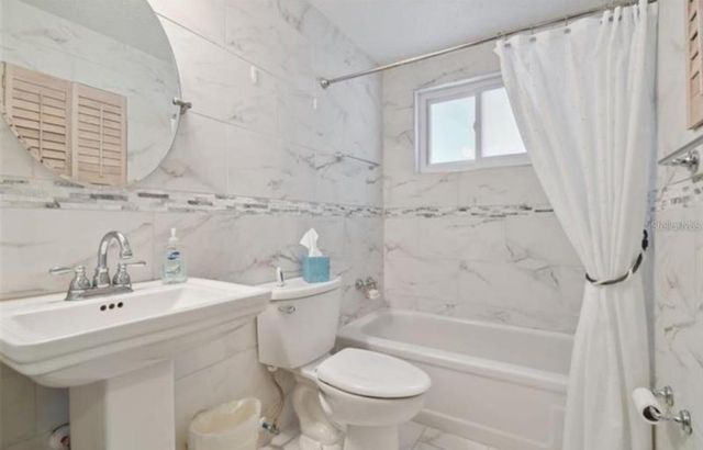 7245 EXEMPLAR DRIVE, New Port Richey, FL 34655