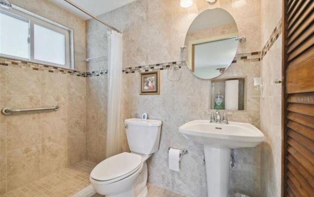 7245 EXEMPLAR DRIVE, New Port Richey, FL 34655