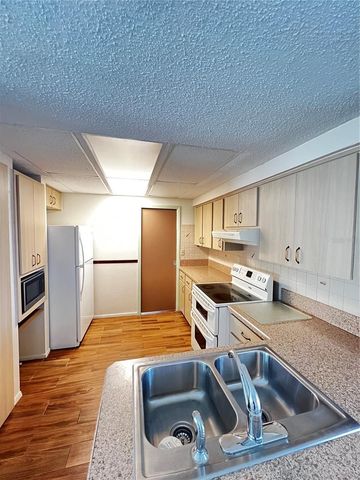 7245 EXEMPLAR DRIVE, New Port Richey, FL 34655