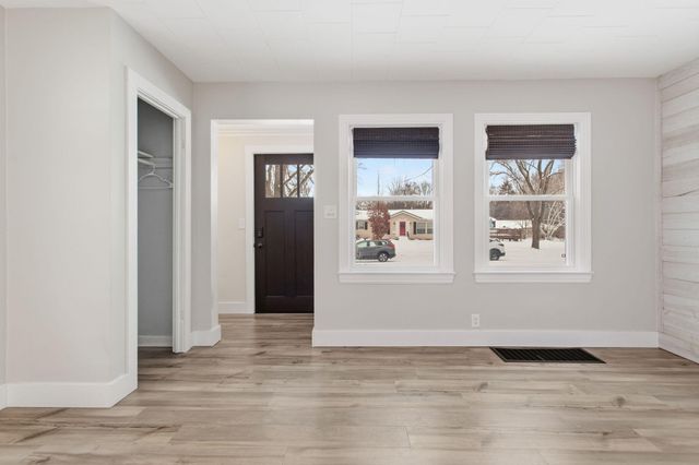 534 Humphrey Street, South Haven City, MI 49090