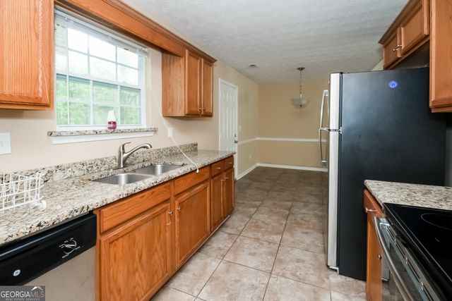 685 Nassau Street, Forest Park, GA 30297