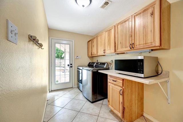 15514 Bay Forest Drive, Houston, TX 77062