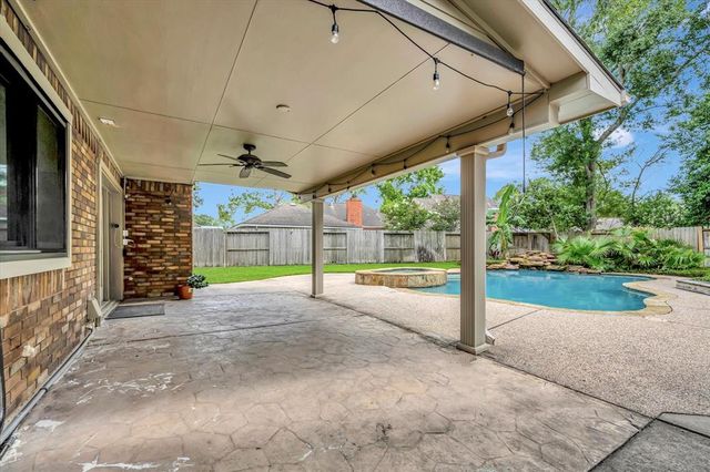 15514 Bay Forest Drive, Houston, TX 77062
