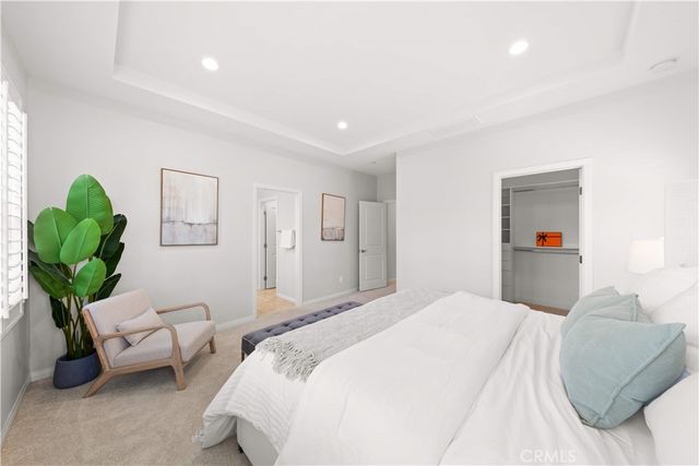 120 Pendant, Irvine, CA 92620