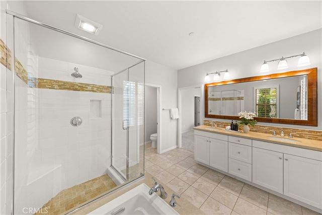 120 Pendant, Irvine, CA 92620
