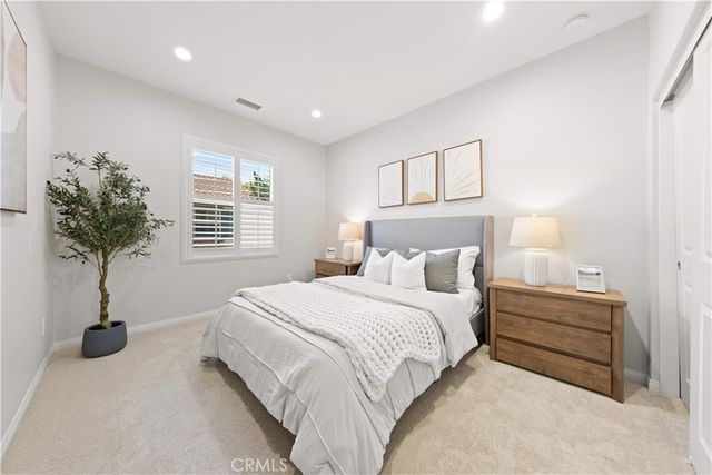 120 Pendant, Irvine, CA 92620