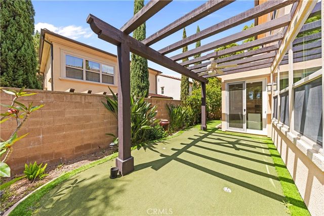 120 Pendant, Irvine, CA 92620