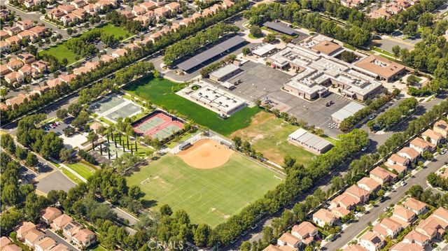 120 Pendant, Irvine, CA 92620