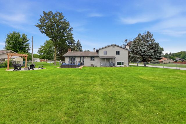16123 S Peerless Drive, Plainfield, IL 60586