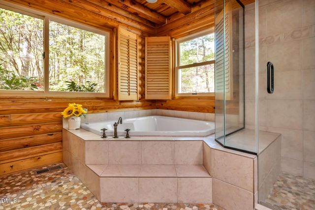 603 Booth Road, Chapel Hill, NC 27516