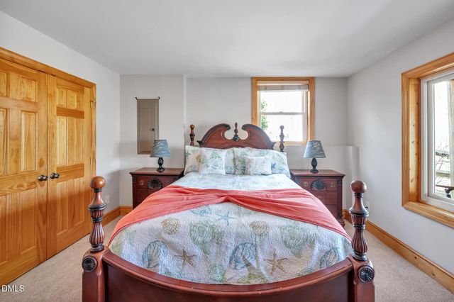 603 Booth Road, Chapel Hill, NC 27516