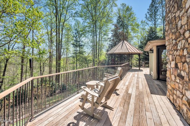 603 Booth Road, Chapel Hill, NC 27516