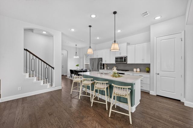 12780 Friar Street, Farmers Branch, TX 75234