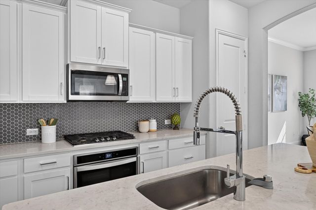 12780 Friar Street, Farmers Branch, TX 75234