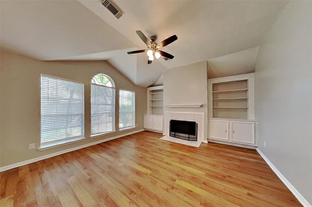 1626 Bonnie Lea Lane, Fresno, TX 77545