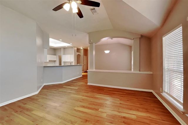 1626 Bonnie Lea Lane, Fresno, TX 77545