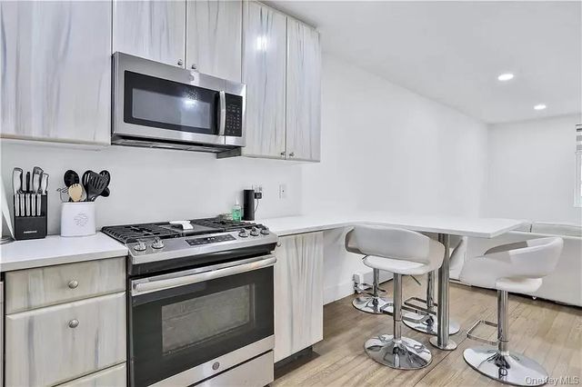 3368 Shore Parkway 2B, Brooklyn, NY 11235