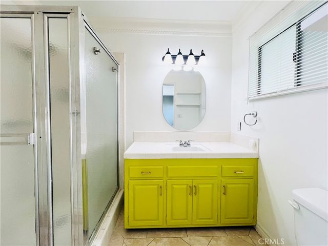 5118 Riverton Avenue, North Hollywood, CA 91601