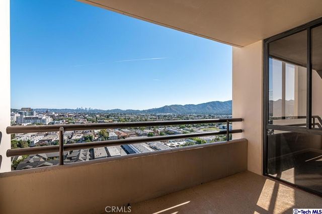 343 Pioneer Drive 1703, Glendale, CA 91203