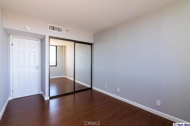 343 Pioneer Drive 1703, Glendale, CA 91203