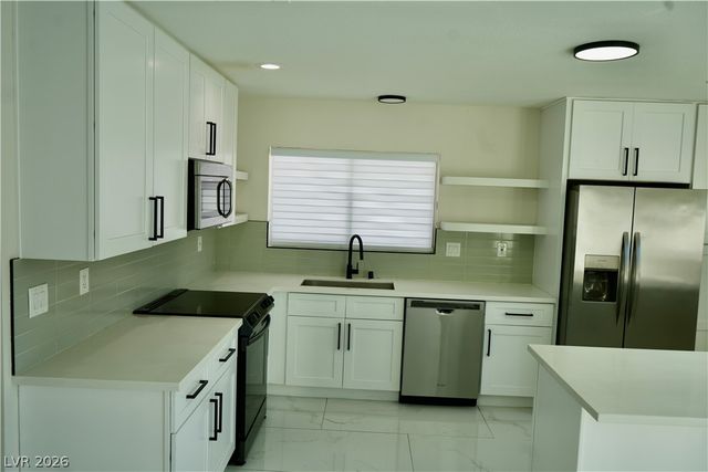 2351 Valleywood Street, Henderson, NV 89014