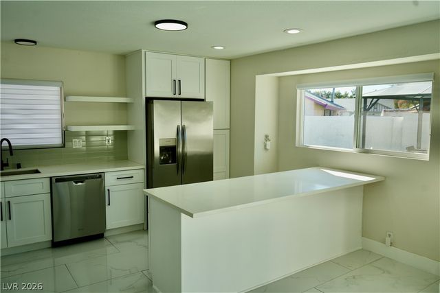 2351 Valleywood Street, Henderson, NV 89014