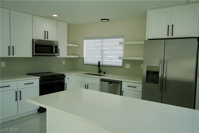 2351 Valleywood Street, Henderson, NV 89014