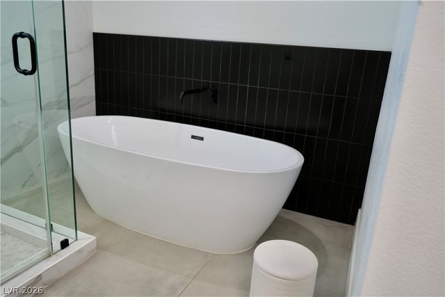 2351 Valleywood Street, Henderson, NV 89014