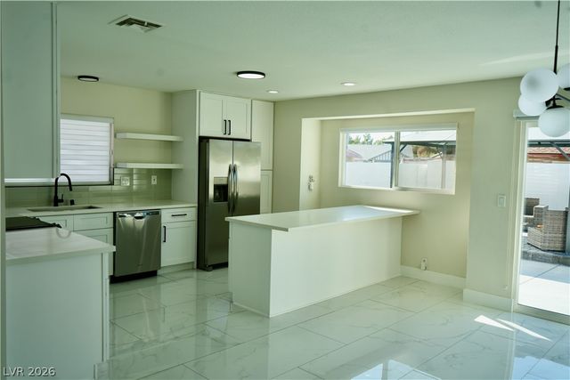 2351 Valleywood Street, Henderson, NV 89014