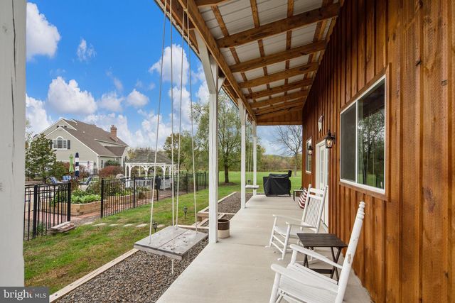651 CRESSMAN RD, Harleysville, PA 19438