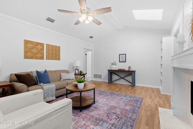 11402 SEDGEMOORE Drive W, Jacksonville, FL 32223