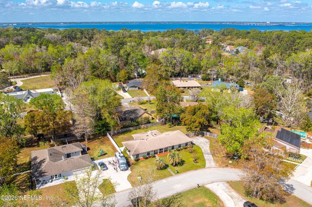 11402 SEDGEMOORE Drive W, Jacksonville, FL 32223