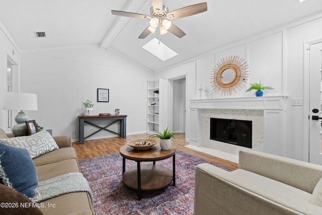 11402 SEDGEMOORE Drive W, Jacksonville, FL 32223