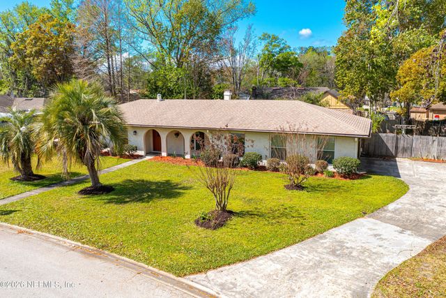 11402 SEDGEMOORE Drive W, Jacksonville, FL 32223